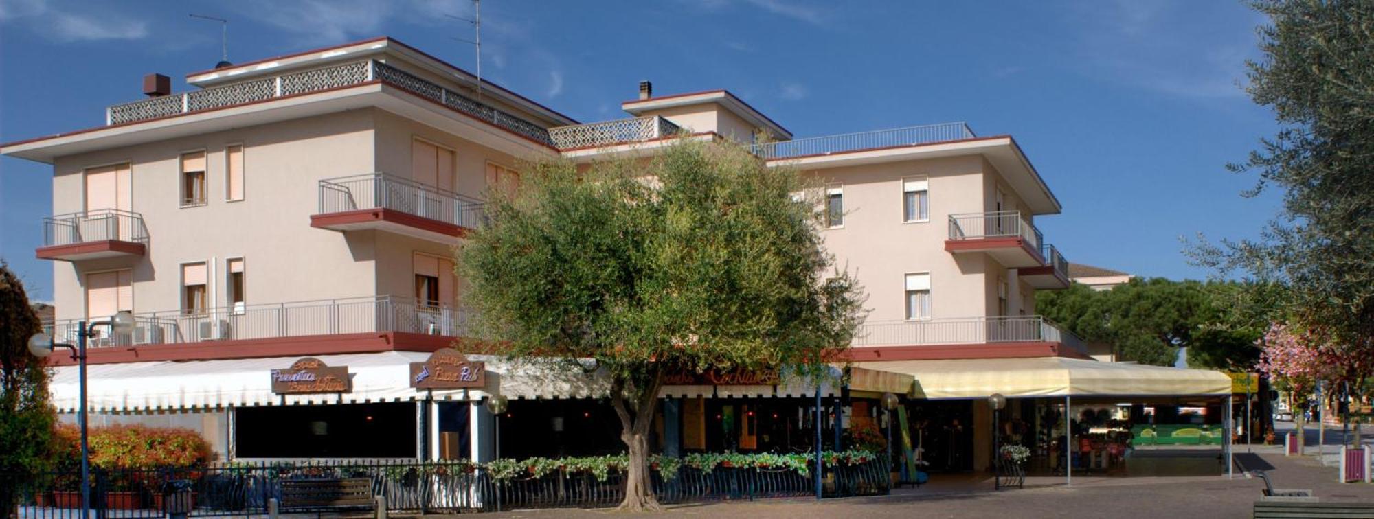 Residence Condominio Roma Eraclea Mare Bagian luar foto