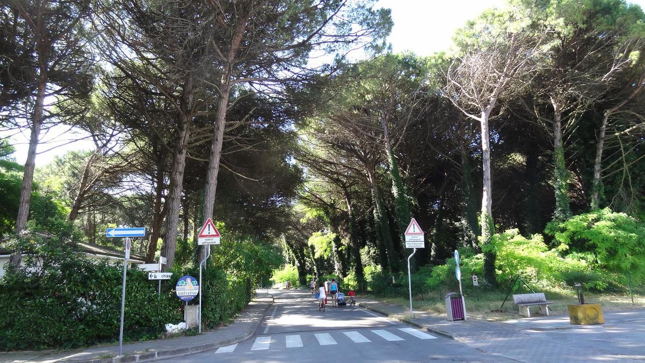 Residence Condominio Roma Eraclea Mare Bagian luar foto