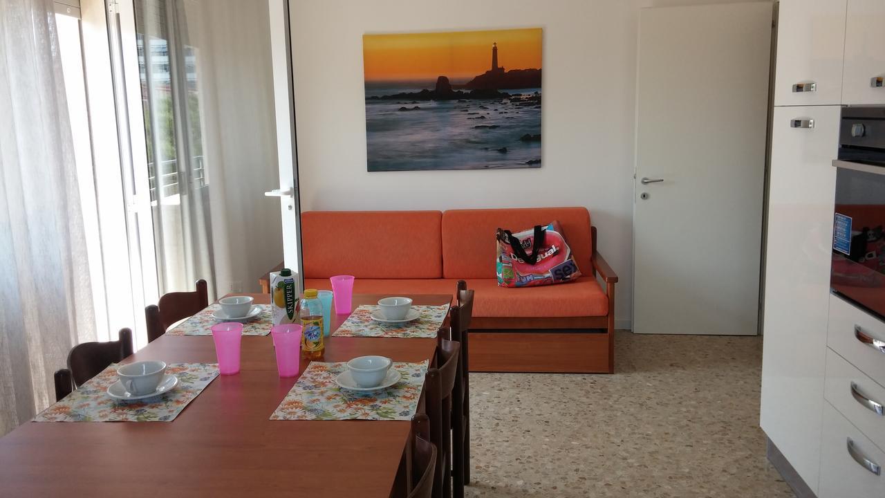 Residence Condominio Roma Eraclea Mare Bagian luar foto